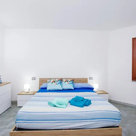 Casa Michela Feriehus *